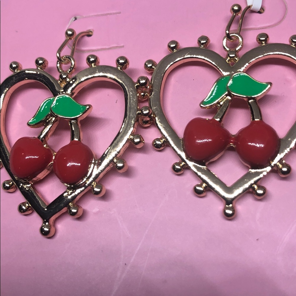 Juicy‎ Couture gold tone spiked heart red cherry dangle earrings new - Picture 6 of 6